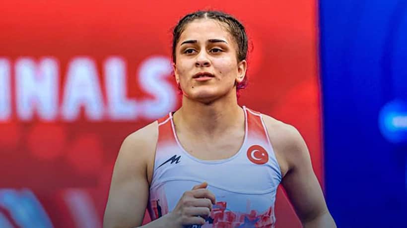 34 saniye önce Özdenur Özmez dünya şampiyonu oldu