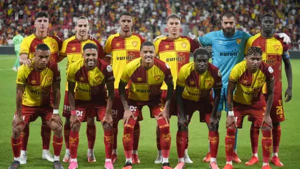 'Yaptığınız şey taraftarlık değil' Göztepeli kaleciden sert tepki!