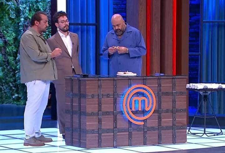 MASTERCHEF 4 YARIŞMACI KİM OLDU? MasterChef'te 4. isim belli oldu! MasterChef ana kadro son yarışmacısı