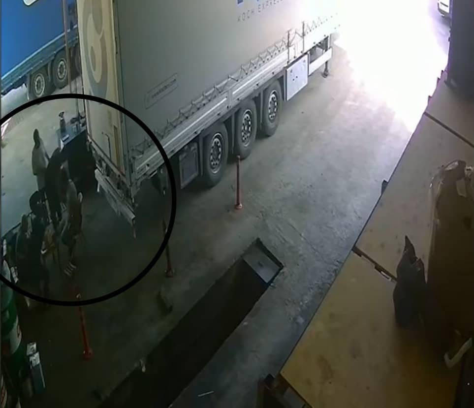 Nefes borusuna lokma tatlısı kaçtı, Heimlich manevrasıyla kurtarıldı