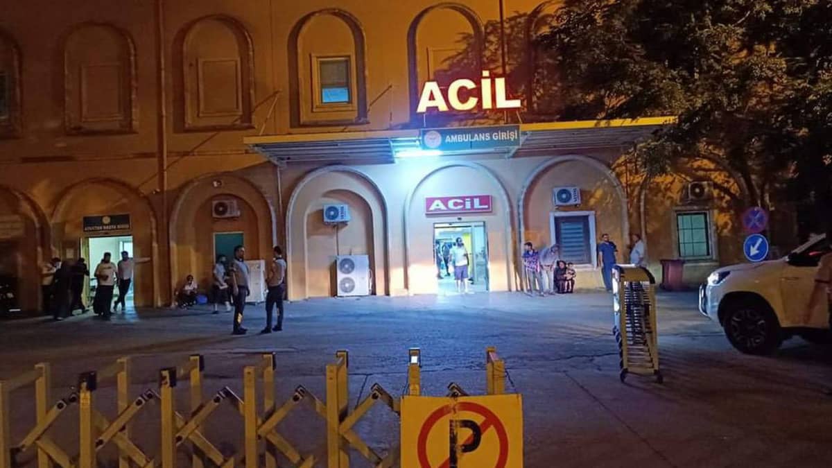 Mardin Kızıltepe’de bıçaklı kavga: 1’i çocuk 3 yaralı