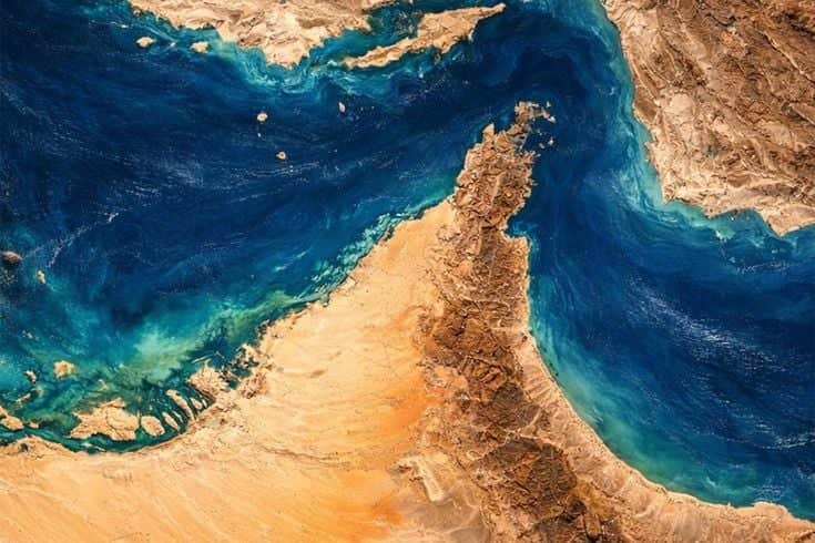 İran: Hürmüz Boğazı'ndaki güney koridoru kapatıldı İran: Hürmüz Boğazı'ndaki güney koridoru kapatıldı