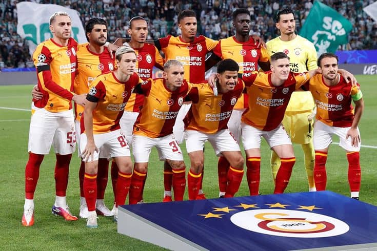 Galatasaray muhteşem başladığı geceyi hüzünle bitirdi Galatasaray muhteşem başladığı geceyi hüzünle bitirdi