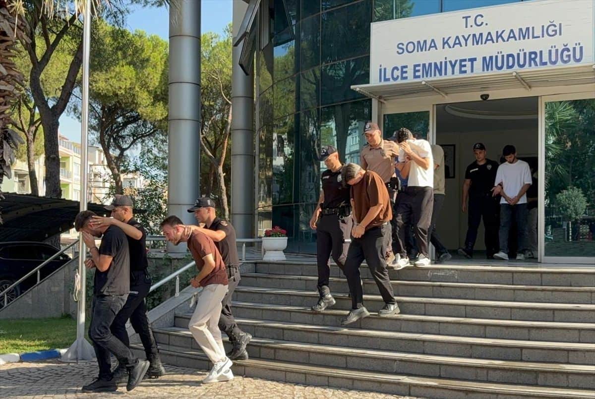 Manisa merkezli 5 ilde suç örgütü operasyonu: 36 tutuklama Manisa merkezli 5 ilde suç örgütü operasyonu: 36 tutuklama