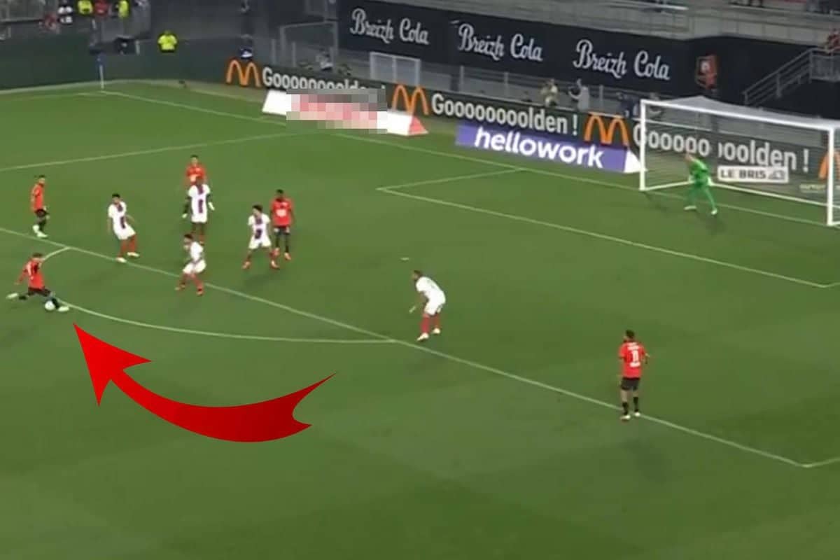 Fenerbahçe'nin kovar gibi gönderdiği eski yıldızından PSG'ye füze Fenerbahçe'nin kovar gibi gönderdiği eski yıldızından PSG'ye füze