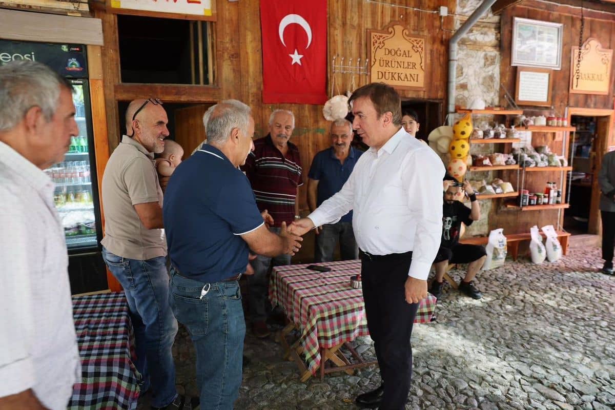 Erzincan Valisi Aydoğdu, Apçağa Köyünü Ziyaret Etti Erzincan Valisi Aydoğdu, Apçağa Köyünü Ziyaret Etti