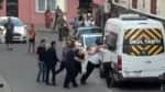 Sokak ortasında meydan muharebesi: Keser ve yumruklar havada uçuştu Sokak ortasında meydan muharebesi: Keser ve yumruklar havada uçuştu