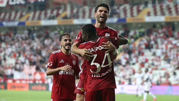 Antalyaspor, evinde Pendikspor'a mağlup! Antalyaspor, evinde Pendikspor'a mağlup!