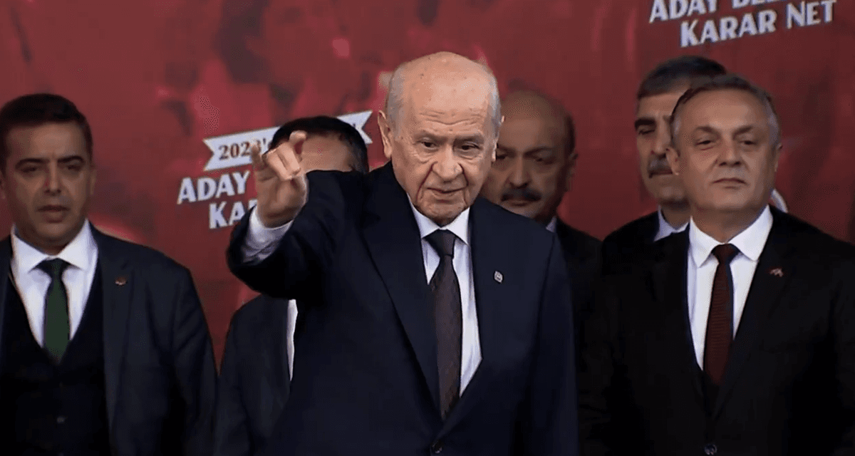 MHP'den "Terörsüz Türkiye" türküsü MHP'den "Terörsüz Türkiye" türküsü