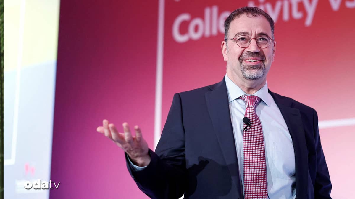 Daron Acemoğlu Economist'in gündeminde Daron Acemoğlu Economist'in gündeminde